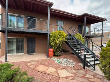 Main picture of 1307 Rufina Ln