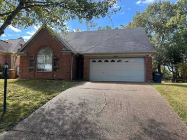 Main picture of 3123 Woodland Crest Dr
