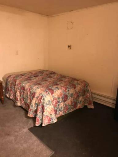 Main picture of 27541 Telegraph Rd