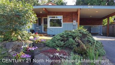 Main picture of 3555 NE 96th St