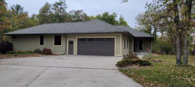 Main picture of 625 Robin Ln SW