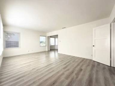 Main picture of 714 N Nevada St