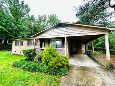 Main picture of 1013 Double Oak Rd