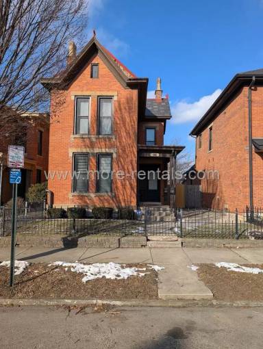 Main picture of 46 Clark Pl