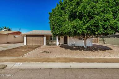 Main picture of 1036 S Main Dr