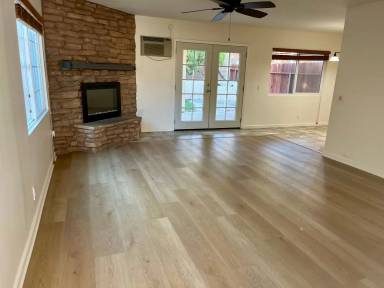 Main picture of 532 Charlotte Dr