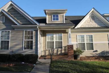 Main picture of 1548 Tiana Way