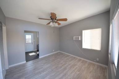Main picture of 1610 W 205th St