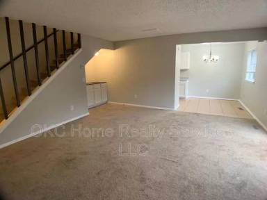 Main picture of 1312 Pennington Ave