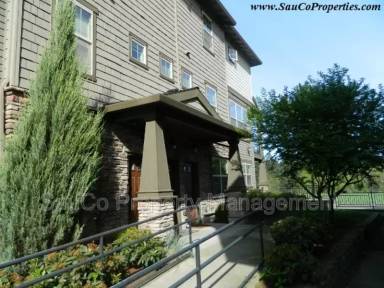 Main picture of 614 NE Adwick Dr