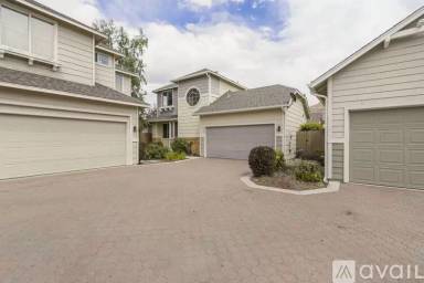 Main picture of 3660 Herons Landing Dr