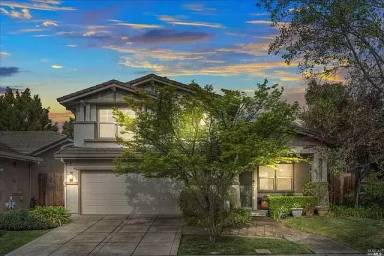 Main picture of 60 Firefly Ln