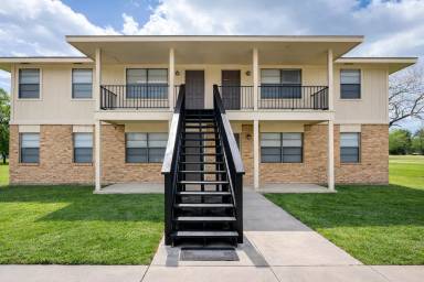 Main picture of 219 W Magnolia