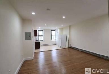 Main picture of 377 Palisade Ave