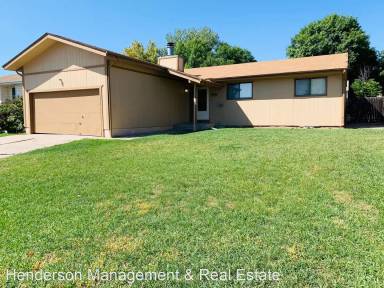 Main picture of 1919 Cindy Ct