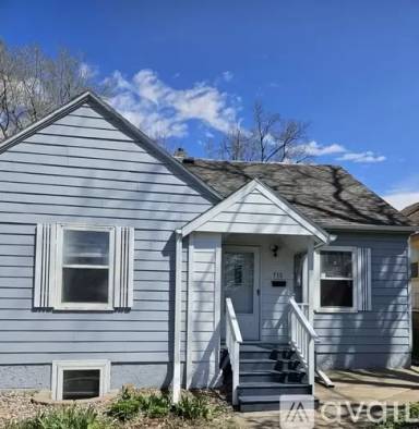 Main picture of 710 N Terrace Pl