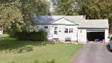 Main picture of 9 Chief Seneca Ave