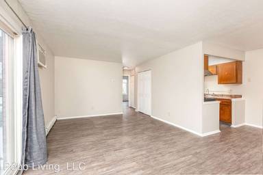 Main picture of 15400 Maple Park Dr