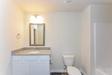 Main picture of 615 Green Wigeon Rd