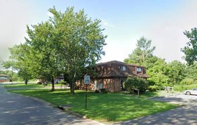 Main picture of 2755 Wedge St