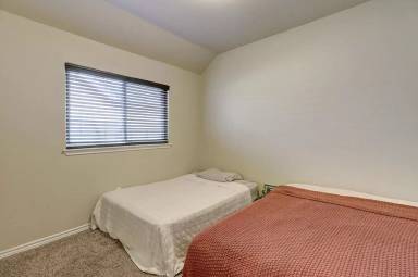 Main picture of 7211 Nuss Dr