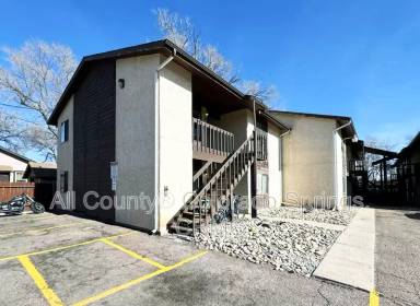 Main picture of 2232 N Weber St