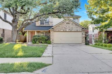 Main picture of 2607 Claudia Dr