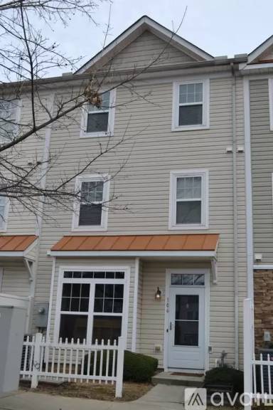 Main picture of 11710 Mezzanine Dr