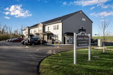 Main picture of 4885 Chestnut Ridge Rd