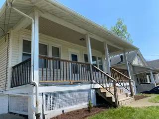 Main picture of 3980 Washington Ave