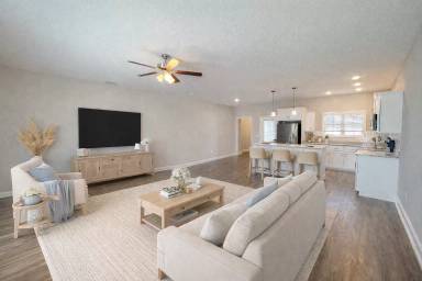 Main picture of 79 Stockyard Rd