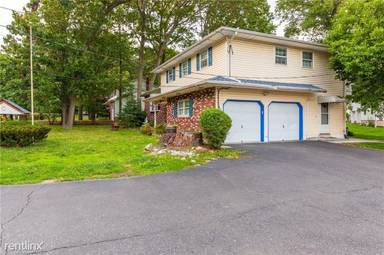 Main picture of 368 Summerhill Rd