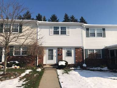 Main picture of 42020 Queen Anne Ct