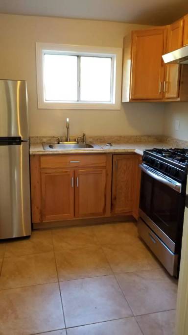 Main picture of 650 1/2 Lakeside Dr