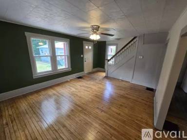Main picture of 23 Grafius St