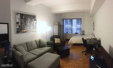 Main picture of 45 Wall St Apartments