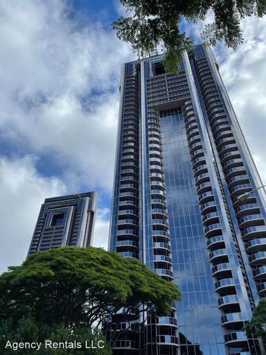 Main picture of One Waterfront Towers