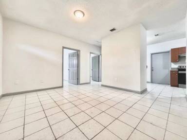 Main picture of 1236 NW 8th Pl