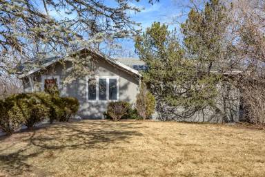 Main picture of 9454 Fowler Ave