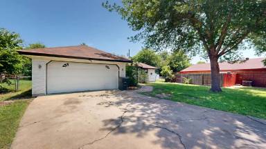 Main picture of 2603 Lu Cir