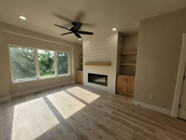 Main picture of 2302 1st St