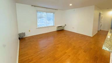 Main picture of 25 Steeplechase Ct