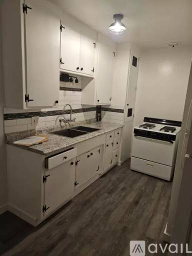 Main picture of 13535 Olive Dr