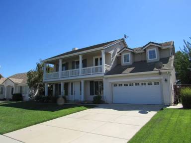 Main picture of 2568 Handel Way