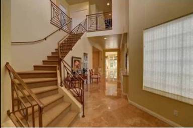 Main picture of 6233 Rose St