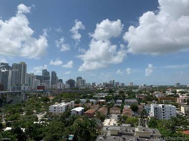 Main picture of South River Condominium