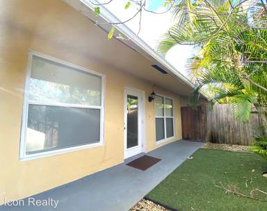 Main picture of 1280 NE 33rd St