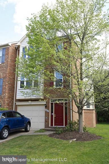 Main picture of 5421 Whitley Park Ter