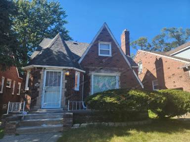 Main picture of 16867 Mendota St