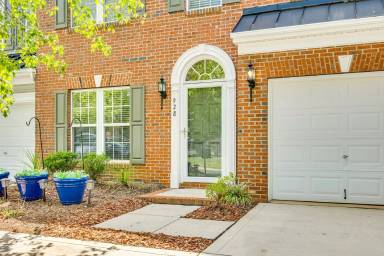 Main picture of 928 Kite Dr